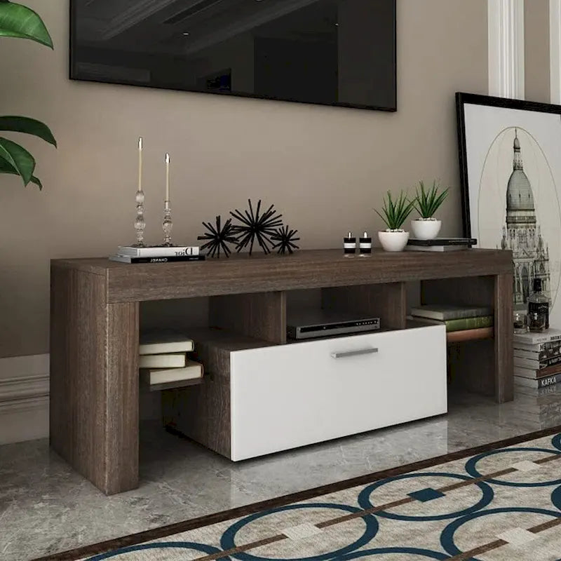 Meuble TV moderne en bois brun avec armoire et étagères ouvertes