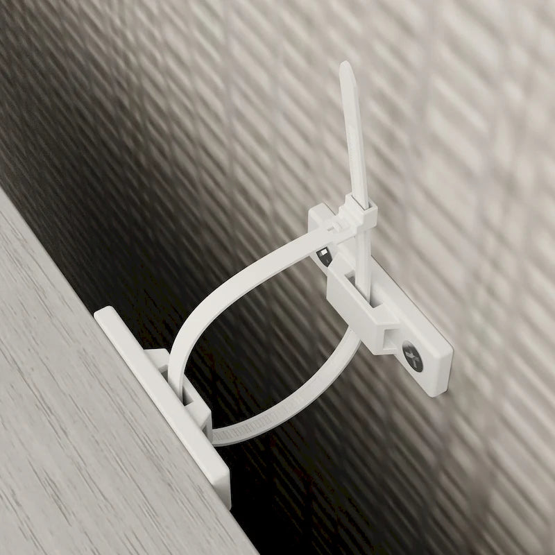 Meuble TV gris imitation bois avec portes en verre et étagères de rangement