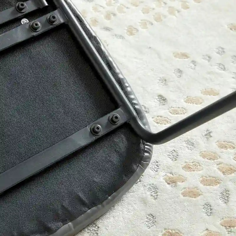 Chaise de salle à manger en cuir PU, assise rembourrée, dossier en rotin, pieds en métal noir, marron